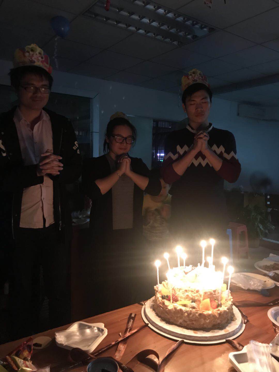 1514358402709228.png 生日會-4.png